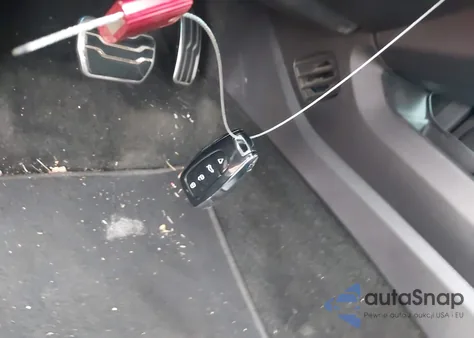 2016 Ford Fusion Hybrid Titanium from USA, damaged, VIN 3FA6P0RUXGR132565